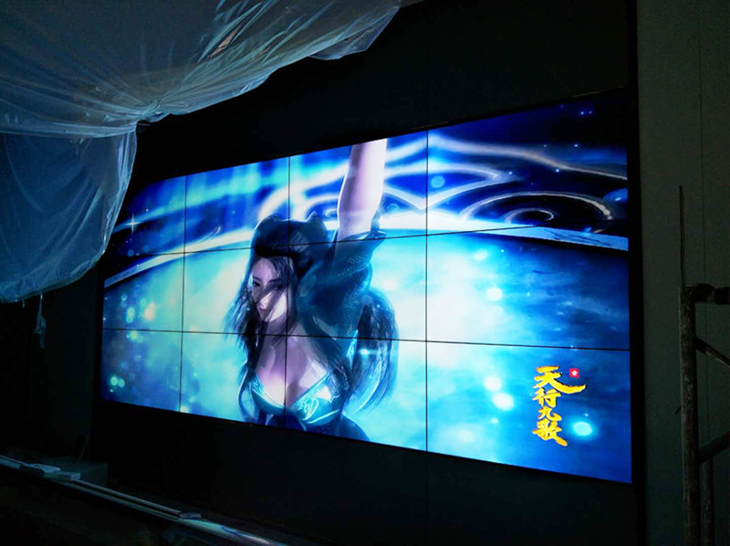 55寸3X4拼接入駐廈門某售樓中心完美收官